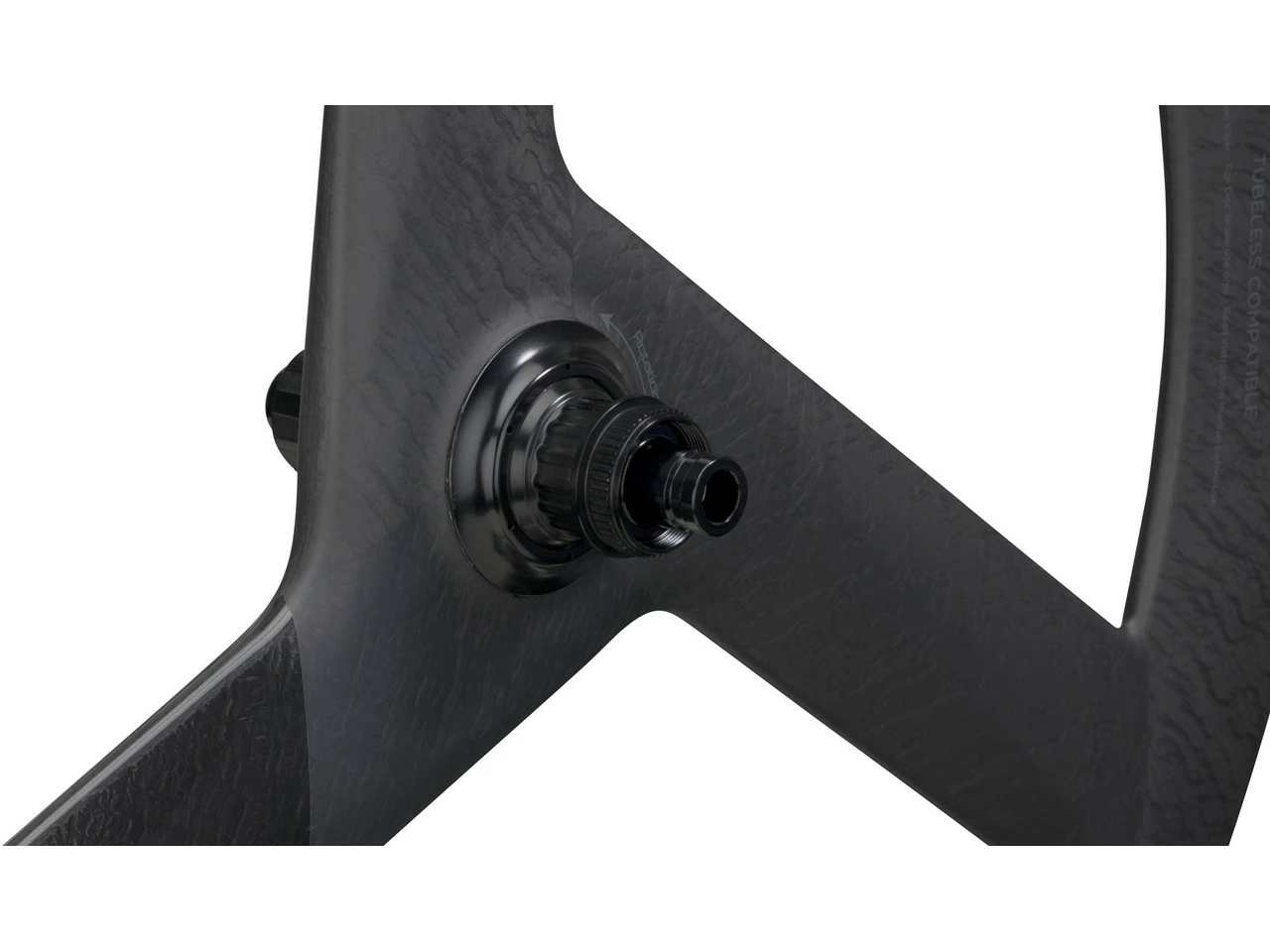 Black Inc Three Disc Center Lock Carbon 28" Laufrad - Image 8