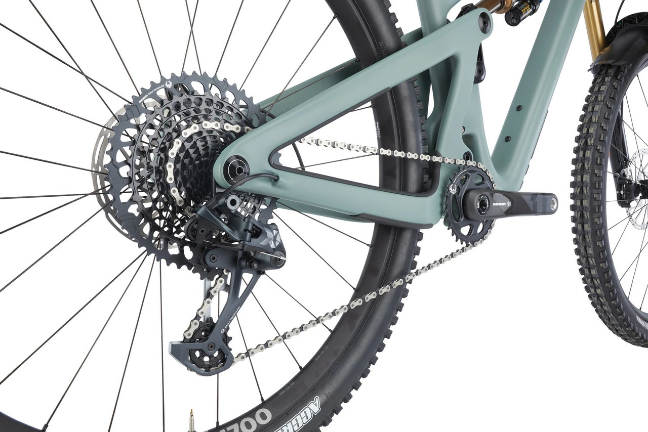 SB130 T2 TURQ Carbon 29" Mountainbike - Image 16